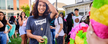 La Casa Cultural Latina brings students together during their Paleta Social